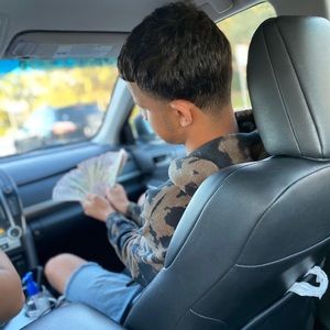 Meet your Posher, Angel